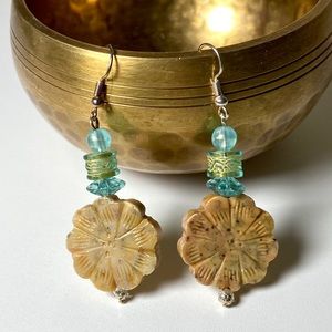 Handmade Earrings - Stone Flower Dangle